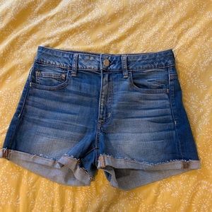 American Eagle High Rise shortie